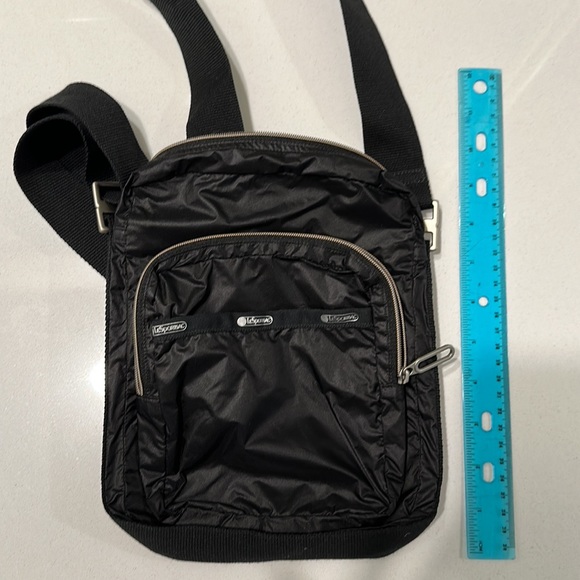 LeSportSac black nylon crossbody bag - Picture 10 of 10